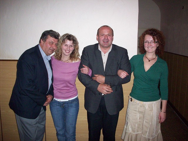 Jmno: 100_2561 